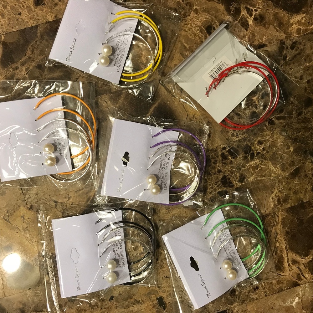 18 Pairs of Earrings!!!